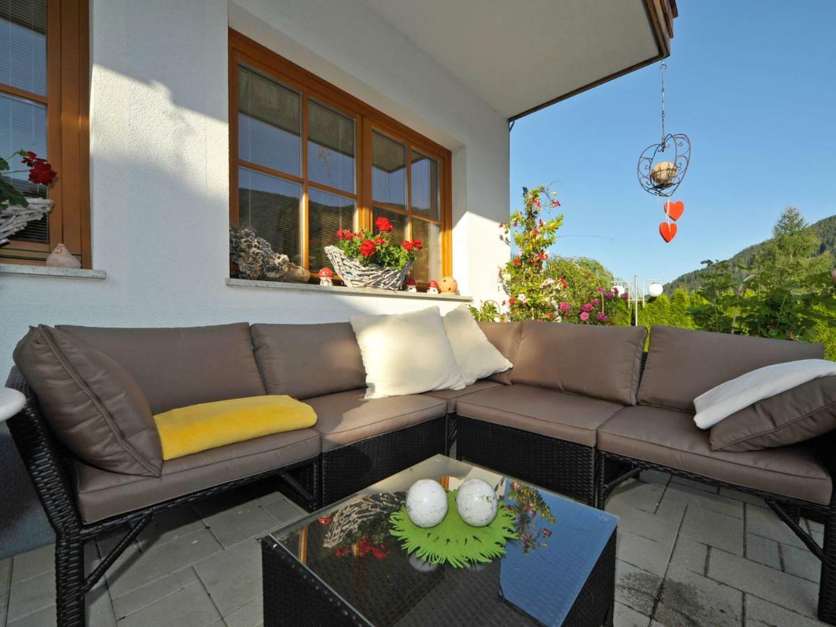 Haus Lindenkreuz Apartamento Bad Kleinkirchheim Exterior foto