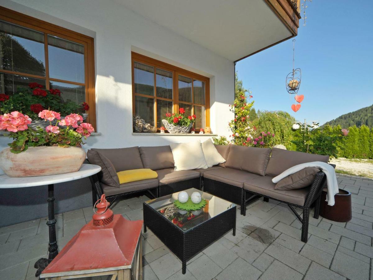 Haus Lindenkreuz Apartamento Bad Kleinkirchheim Exterior foto