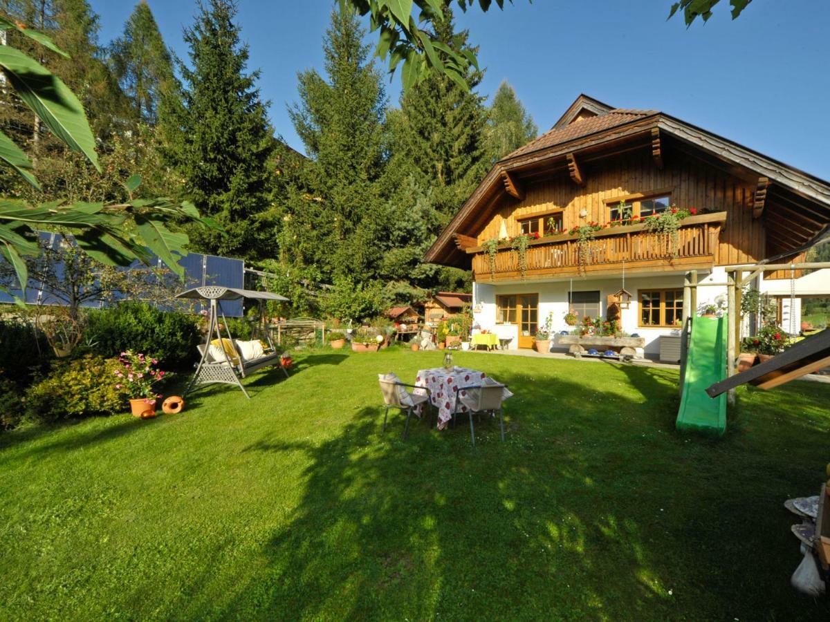 Haus Lindenkreuz Apartamento Bad Kleinkirchheim Exterior foto
