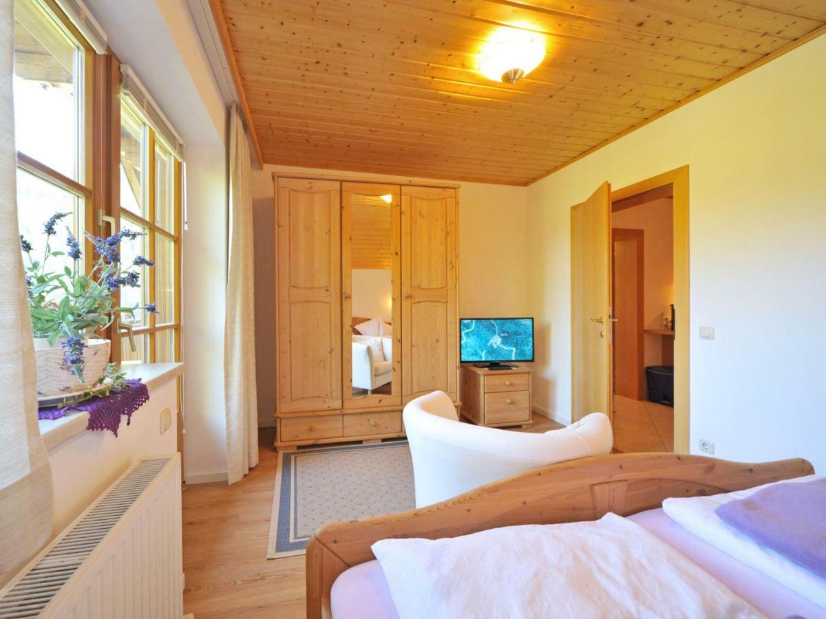 Haus Lindenkreuz Apartamento Bad Kleinkirchheim Exterior foto